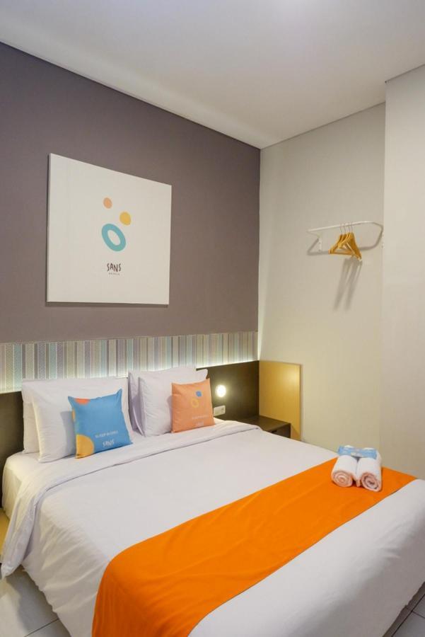 Sans Hotel Good Wish Semarang Jomblang エクステリア 写真