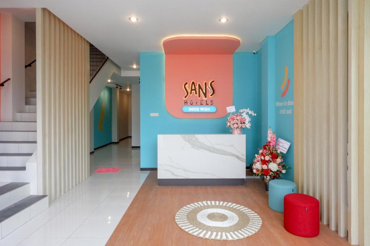 Sans Hotel Good Wish Semarang Jomblang エクステリア 写真
