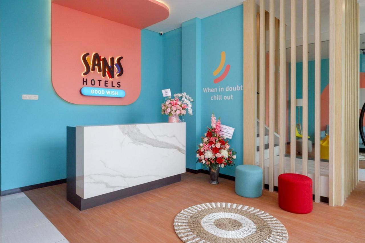 Sans Hotel Good Wish Semarang Jomblang エクステリア 写真